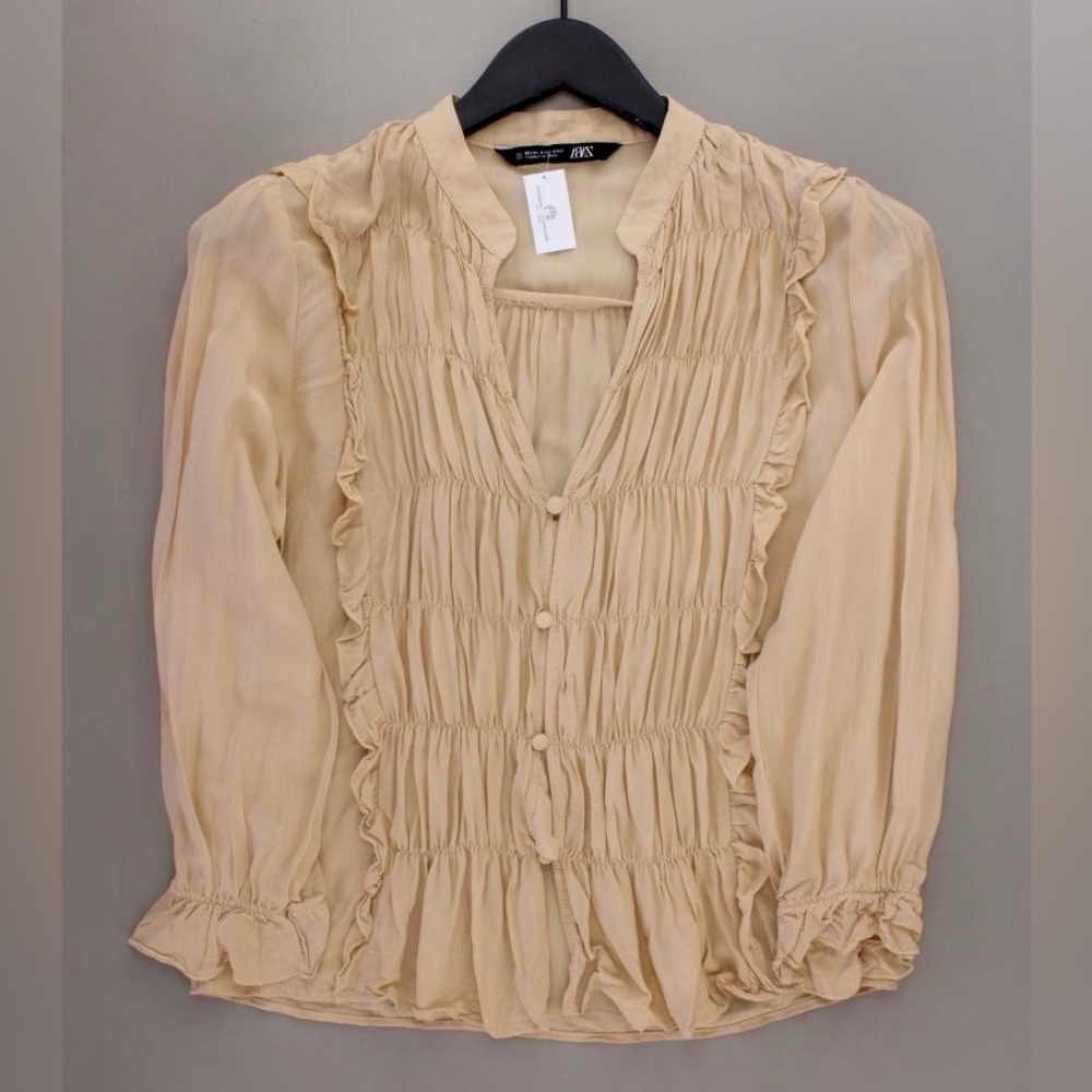 Zara NWT ruffe pleated button elegant top - Picture 3 of 7